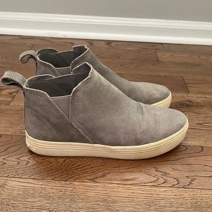 Dolce Vita High Top Shoes size 8